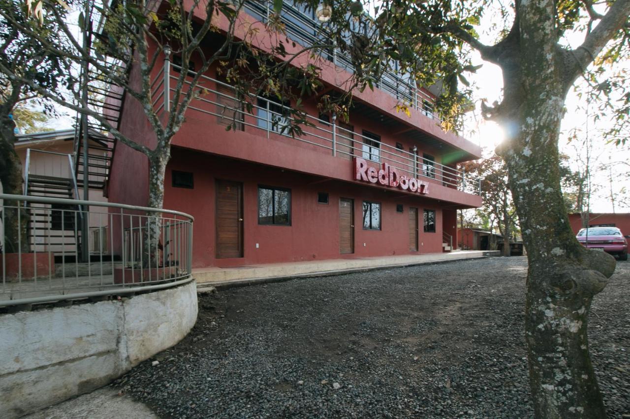 Reddoorz Plus At Malabag Silang - Vaccinated Staff Zewnętrze zdjęcie